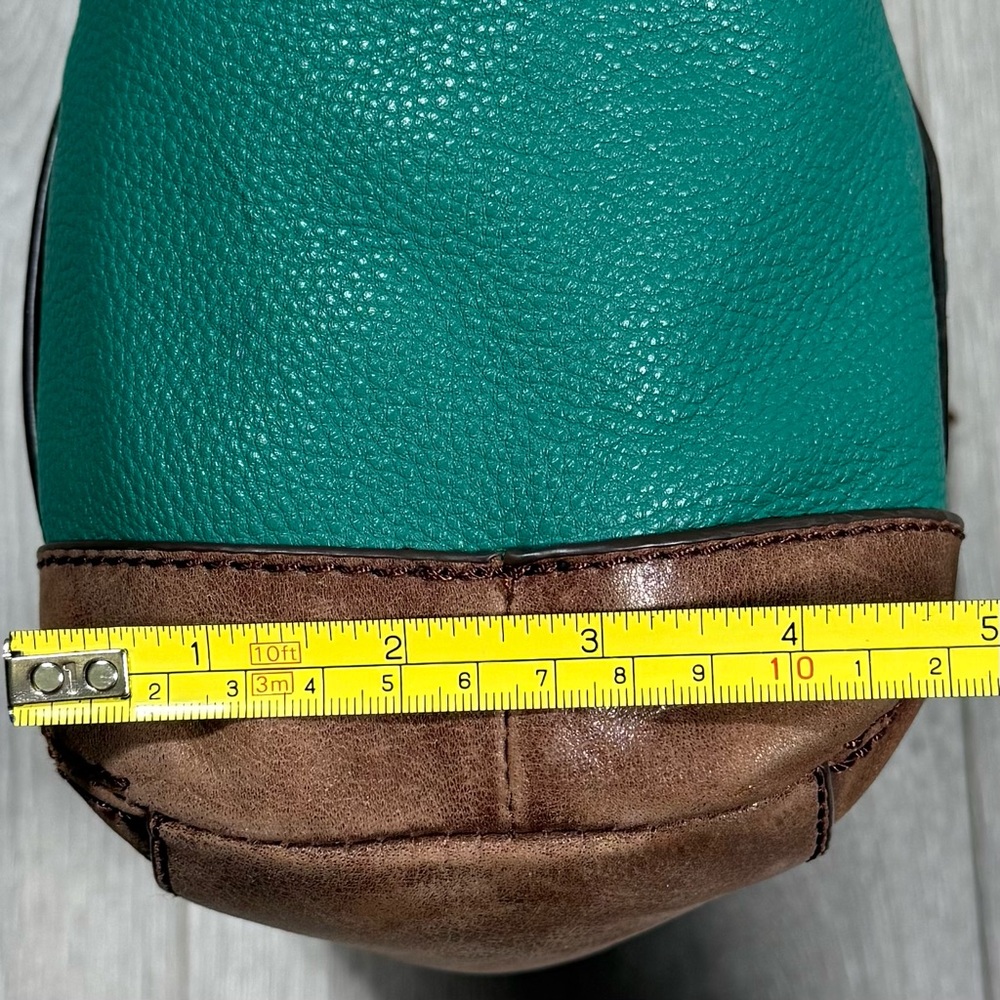 The SAK Kendra Hobo Shoulder Bag. Teal and Brown Leather. - Picture 6 of 12